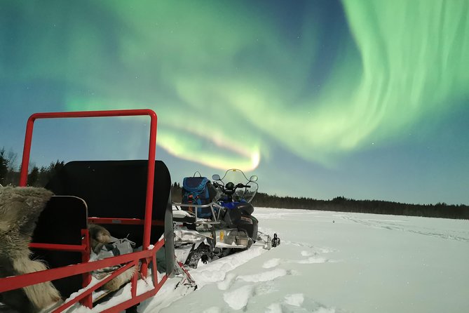 Northern Lights Sledge Ride - Suiting up for the Arctic night