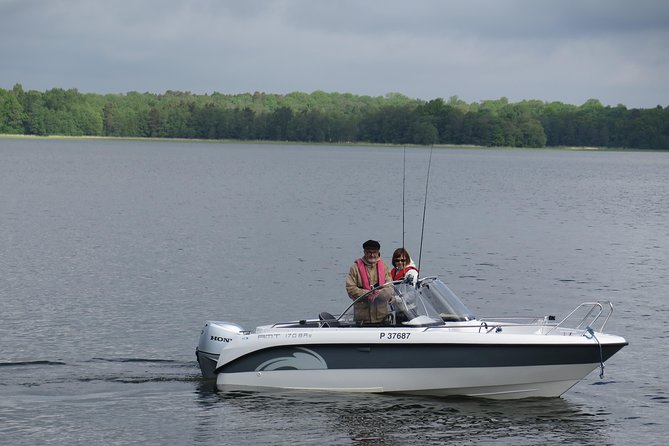 Private Boat Excursion into The Archipelago of Tammisaari - Stepping ashore on an island