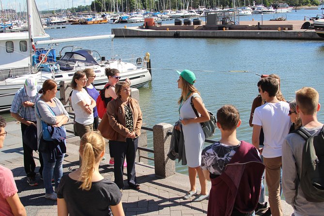Private Custom Helsinki Tour - Havis Amanda and Helsinki’s public celebrations