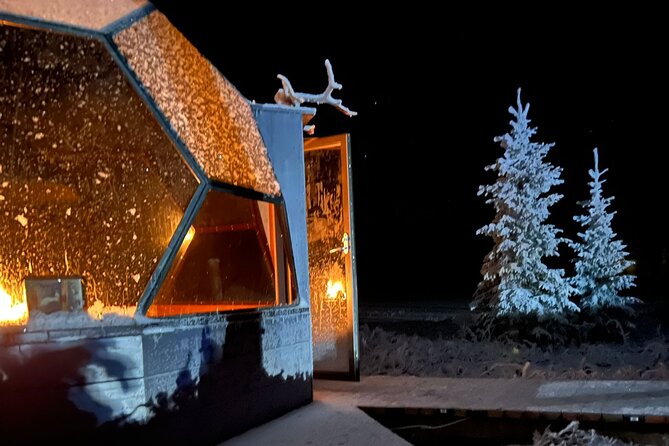 PRIVATE Glass Igloo Dinner Under Northern Lights - Pickup makes the evening easy
