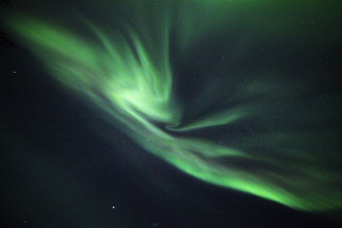 Private Group: Northern Lights Hunt 4x4 SUV with Aurora guarantee - What happens from the 8 pm pickup