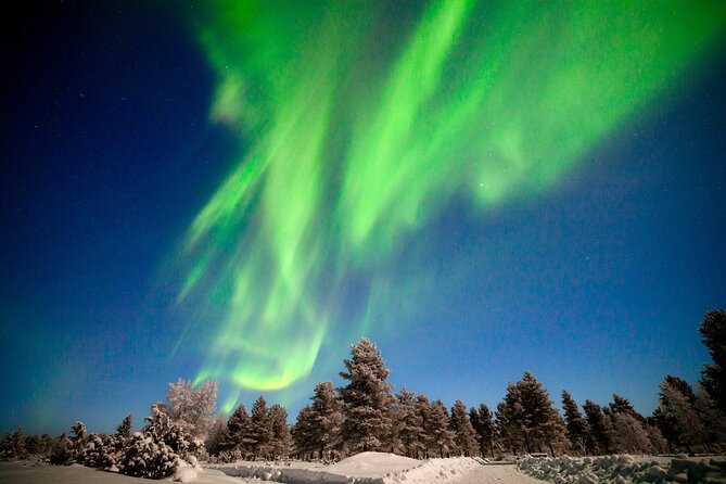 Private Group: Northern Lights Hunt 4x4 SUV with Aurora guarantee - Clothing, comfort, and outdoor demands