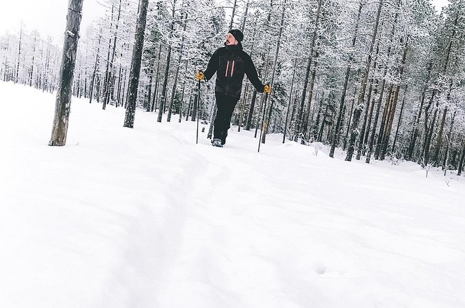 Private Snowshoeing Tour In Pyhätunturi With A Local Guide - Weather, cancellation, and practical limits