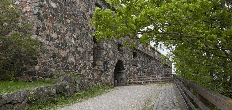 Private tour to Suomenlinna and Helsinki - Accessibility and practical fit