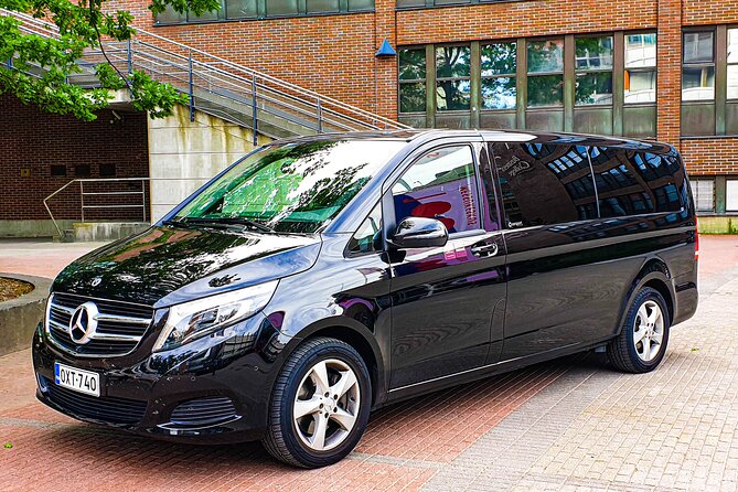 Private VIP Transfer from or to Helsinki Airport - The ride to your hotel or departure point