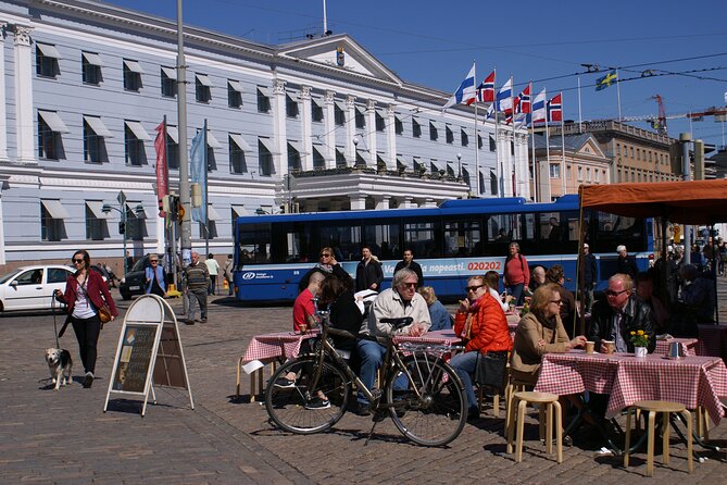 Private Walking Tour: Helsinki in Half a Day - Meeting at the Aleksis Kivi Statue