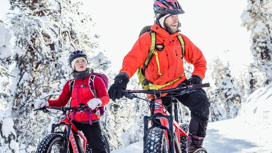 Pyhätunturi: Electric Fatbike Tour in Finnish Lapland - The first 15 minutes: fitting, safety, and winter technique