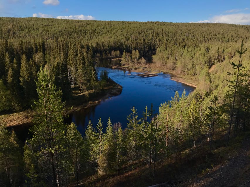Rovaniemi: All-Day Canoe Adventure - Why the small group matters