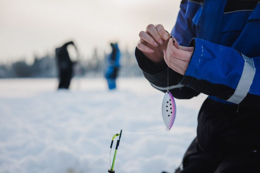 Rovaniemi: Arctic Circle Ice Fishing Experience - Drilling into Lapland’s frozen silence