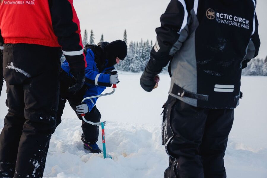 Rovaniemi: Arctic Circle Ice Fishing Experience - Should you book the Arctic Circle ice fishing trip?