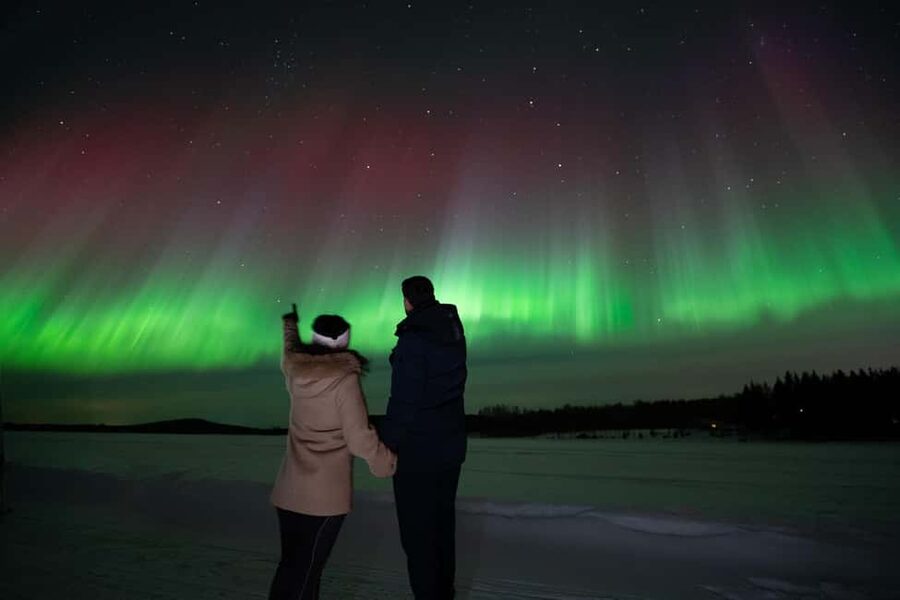 Rovaniemi: Aurora Hunt - Free Photos, 100% Guaranteed Refund - Why this Rovaniemi aurora chase is different