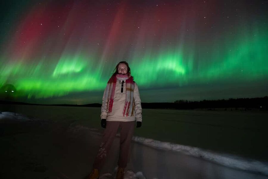 Rovaniemi: Aurora Hunt - Free Photos, 100% Guaranteed Refund - Free photos and help with your own camera