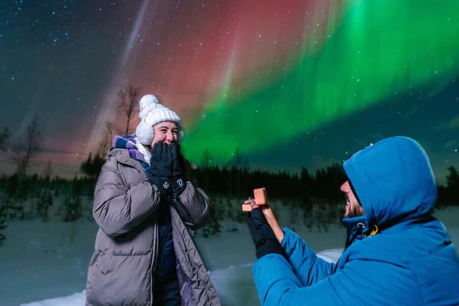 Rovaniemi: Aurora Hunt with Money-Back Guarantee and Photo - Pickup in Rovaniemi and the long northern drive