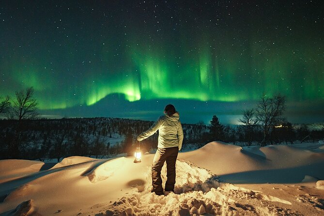 Rovaniemi: Aurora Hunt with Photograph & money back guarantee - Why this is an active aurora chase