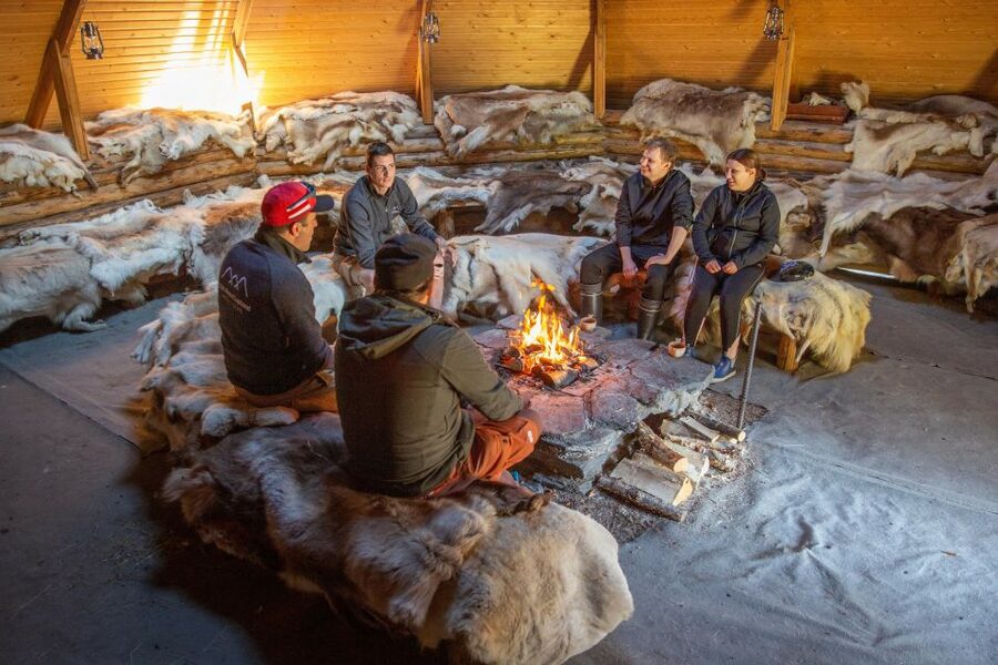 Rovaniemi: Authentic Reindeer Farm & Canoeing - Who will enjoy this best?