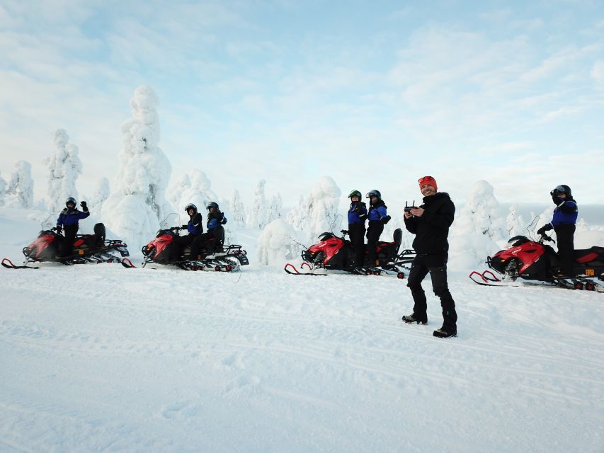 Rovaniemi: Full-Day Snowmobile Safari into the Wilderness - Learning to handle the snowmobile