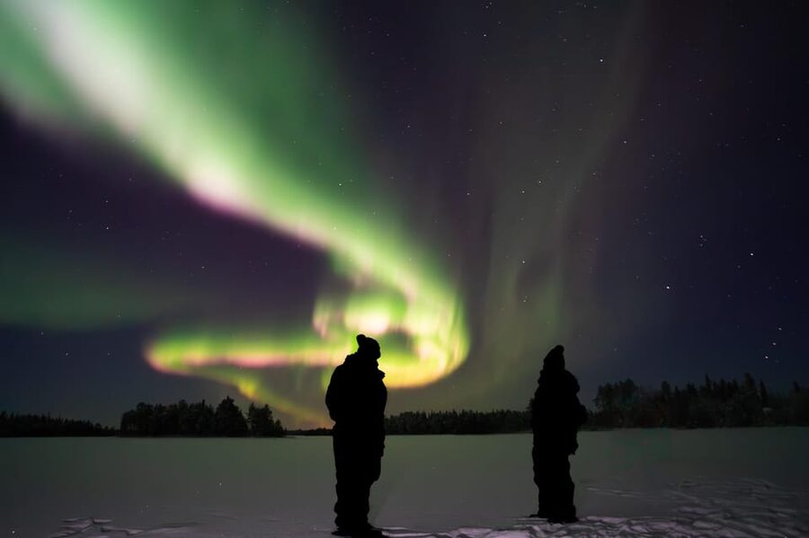 Rovaniemi: Guaranteed Ultimate Aurora Hunt with Photographer - Leaving Rovaniemi in a warm van