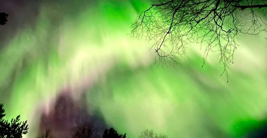 Rovaniemi Hunting Aurora at the Best Spots - Waiting Under the Arctic Sky