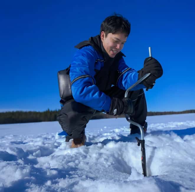 Rovaniemi: Ice Fishing Small Group Tour & Barbeque - A quiet start from Rovaniemi