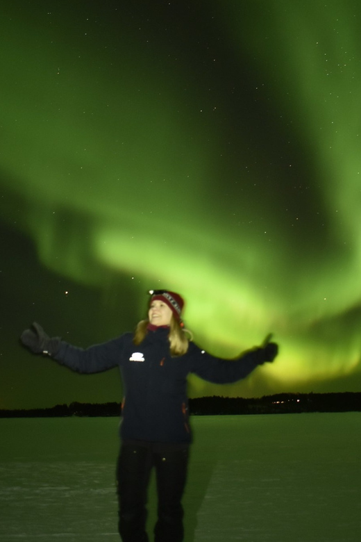 Rovaniemi: Night Snowmobile Tour - Hunting for the Northern Lights