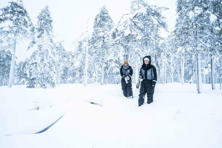 Rovaniemi: Nordic Forest Wilderness Adventure - Crossing the river at Vikaköngäs