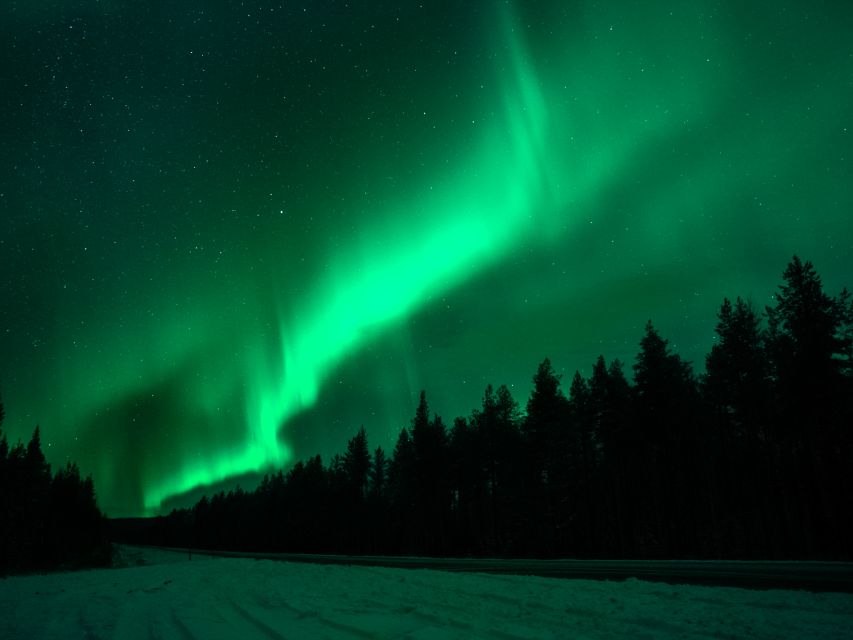 Rovaniemi: Northern Lights Tour with Guaranteed Sightings - Why this is an Aurora hunt, not a quick photo stop