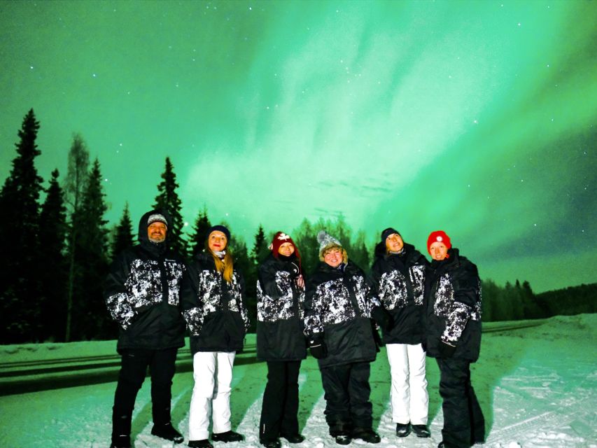 Rovaniemi: Northern Lights Tour with Guaranteed Sightings - What you do at an Aurora stop