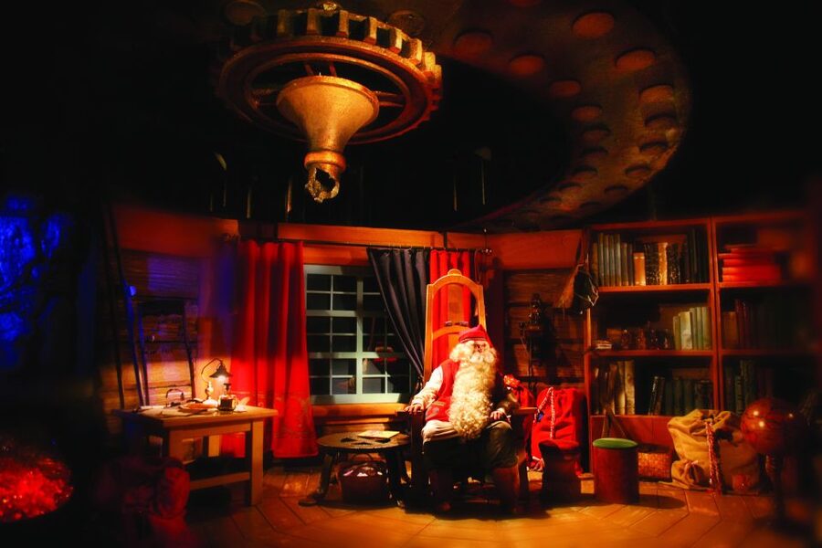 Rovaniemi: Santa Claus Village and Arctic Circle - Meeting Santa is the heart of the visit