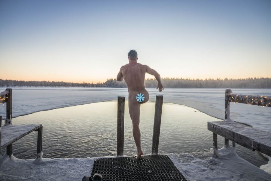 Rovaniemi: Sauna & Ice Swimming Tour with Dinner and Aurora - The guides and the feel of the evening