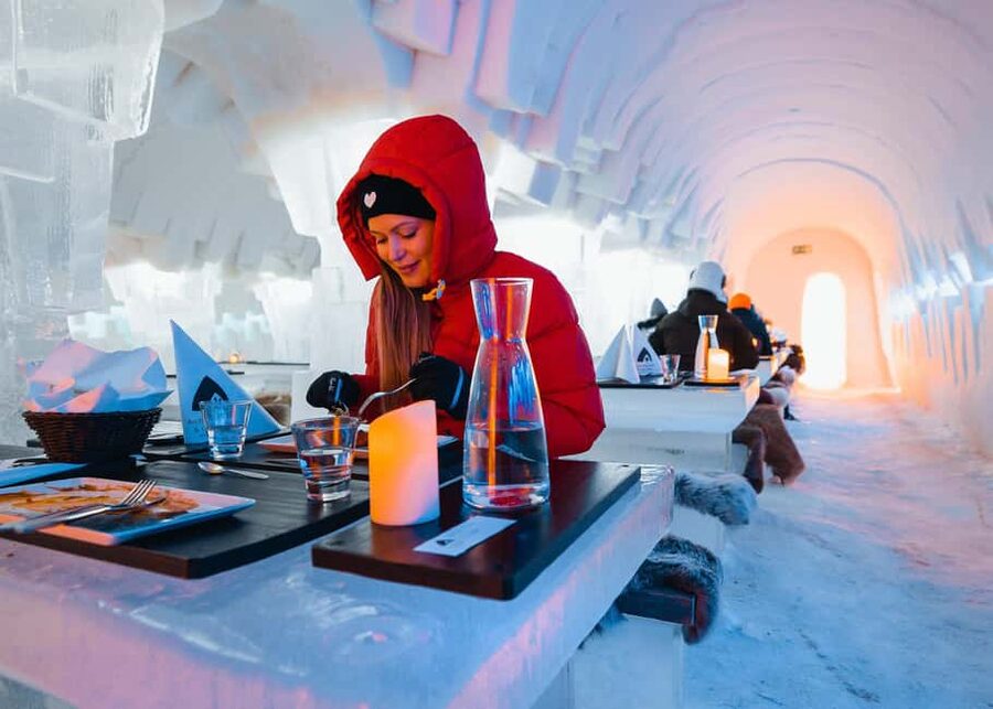 Rovaniemi: Snow Hotel Tour and Ice Restaurant Dinner - Key points to know before you book