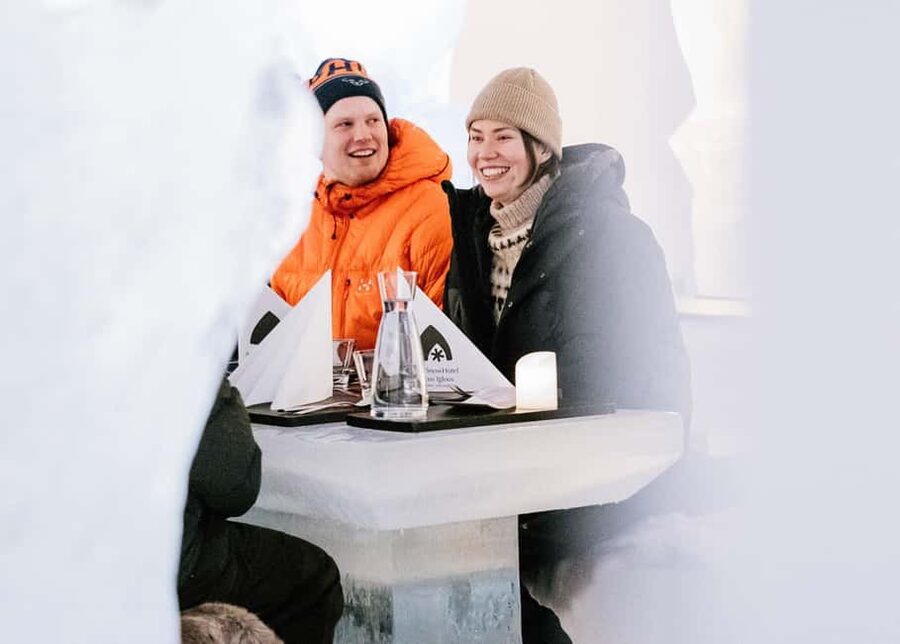 Rovaniemi: Snow Hotel Tour and Ice Restaurant Dinner - Choosing your dinner time
