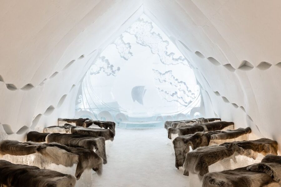 Rovaniemi: Snow Hotel Tour with Food by the Fire - Should you book the Arctic SnowHotel dinner tour?