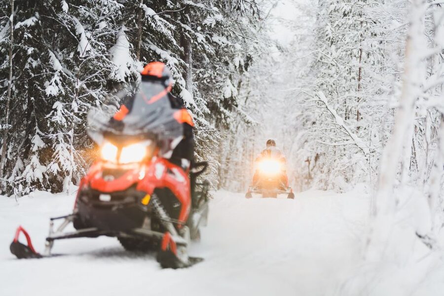 Rovaniemi: Snowmobile Adventure Tour for Adults Only - Key points before you book