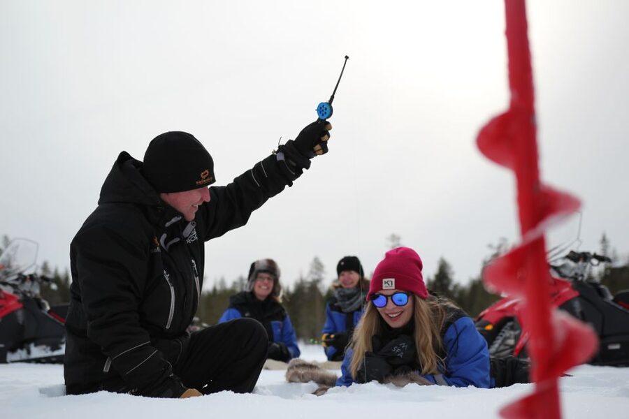 Rovaniemi: Snowmobile and Ice Fishing Adventure with Lunch - How cold, bumpy, and tiring is it?