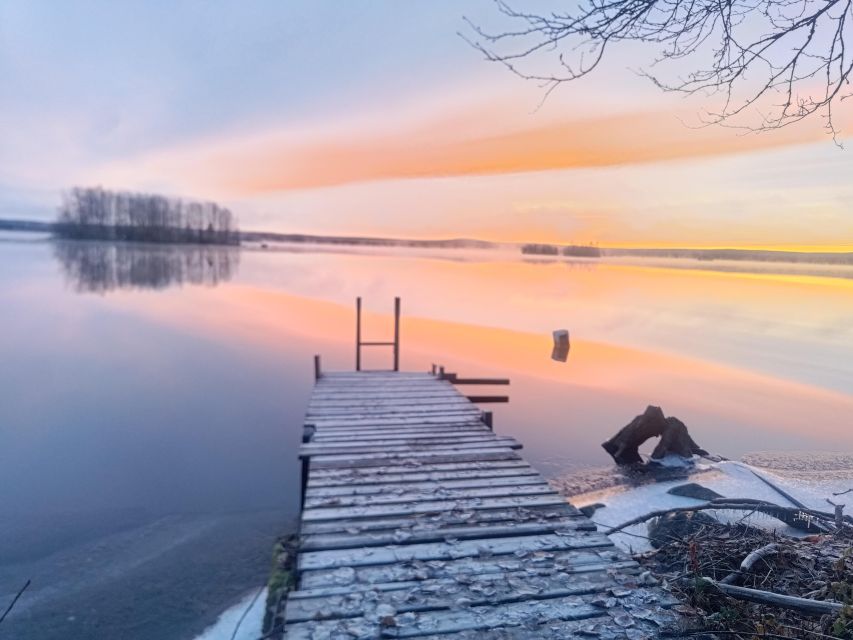 Rovaniemi: Traditional Sauna and Ice Swimming Experience - Making steam in the wood-fired room