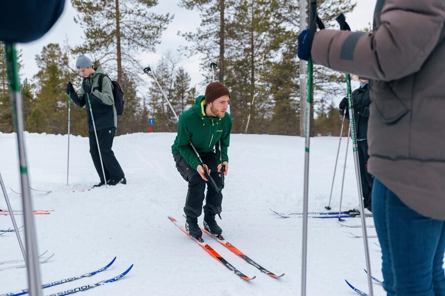 Saariselkä: Cross-Country Skiing for beginners - Your first lesson in Finnish skiing