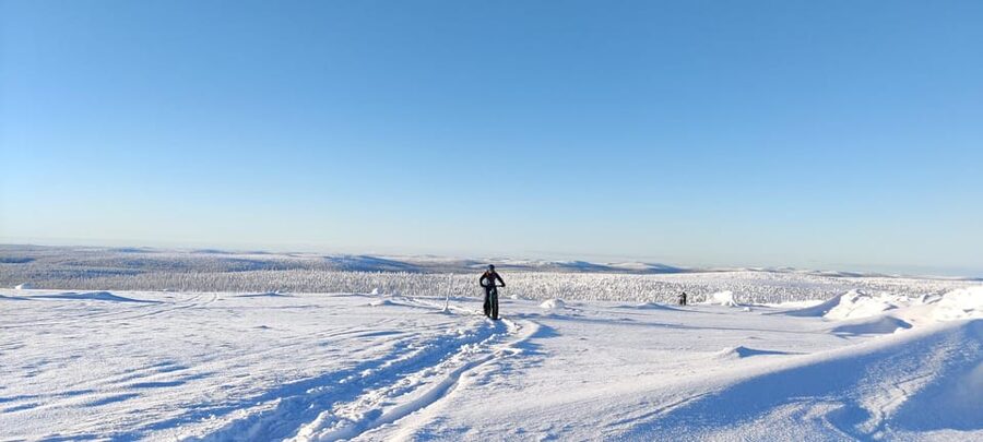 Saariselkä: Guided Fatbike Tour - Starting from the office in Saariselkä