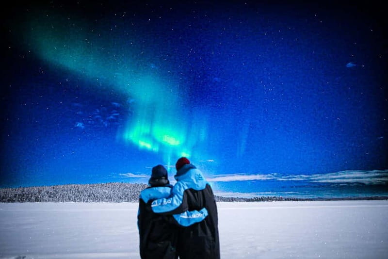 Saariselkä,Kakslauttanen: Aurora Hunting & Photography Tour. - Why a minibus makes sense in Saariselkä