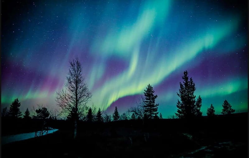Saariselkä,Kakslauttanen: Aurora Hunting & Photography Tour. - Guides, photos, and the human side of the outing