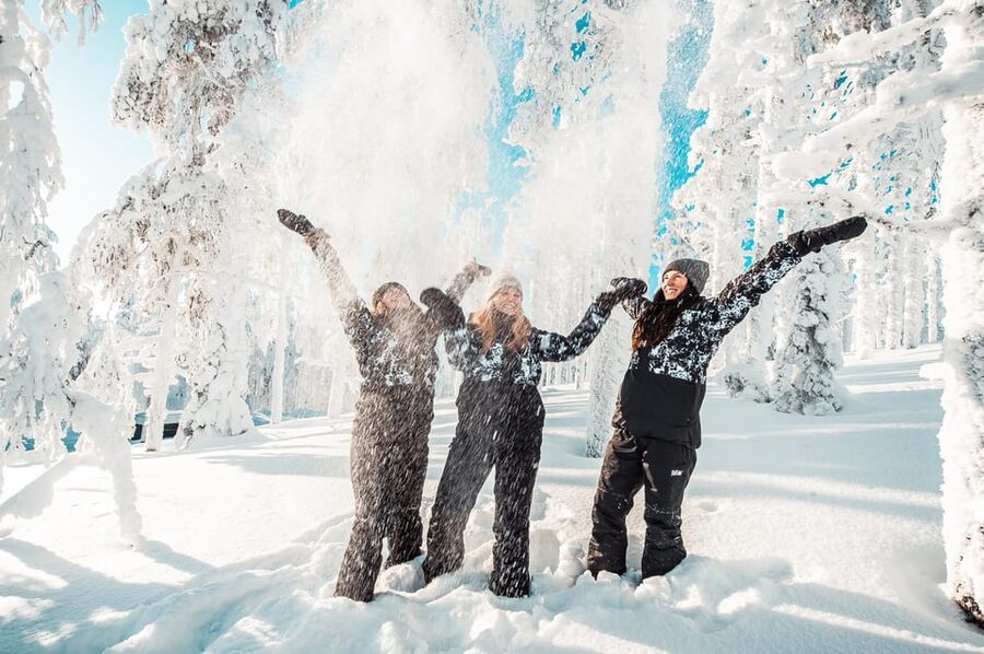 Saariselkä: Rent Winter Clothing Sets - Is $52 a fair price?