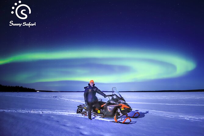 Searching Aurora with Snowmobile - Waiting beside the remote lake
