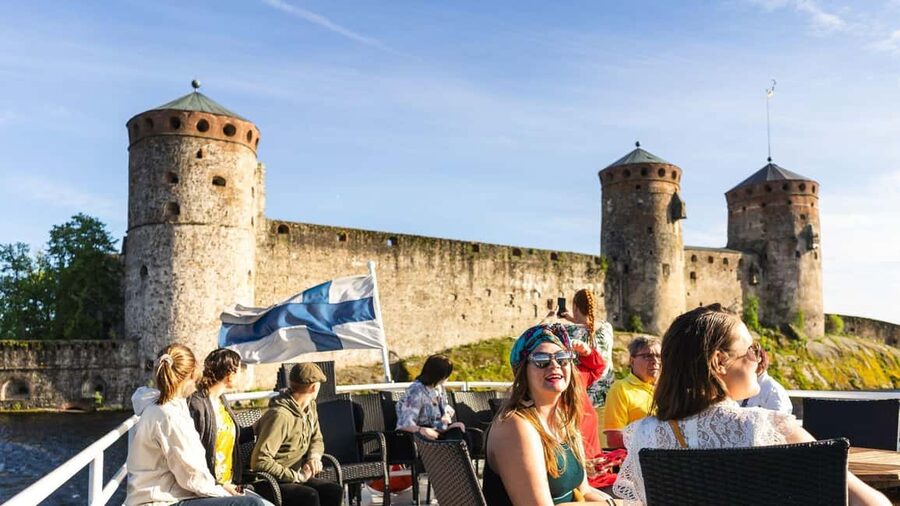 SIGHTSEEING CRUISE AROUND SAVONLINNA - Why a lake cruise makes sense in Savonlinna