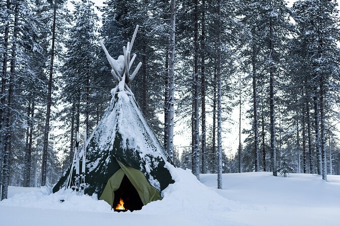 Ski Trek to the Wilderness - Extra Small group - Leaving Rovaniemi for quieter snow