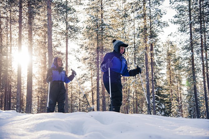 Ski Trekking Safari in Lapland - A campfire with Finnish food and hot drinks