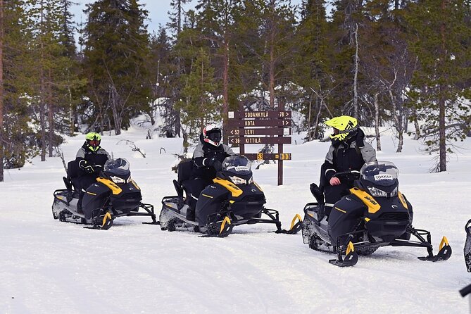 Snowmobile Rides Through Kumputunturi Fell in Kittilä, Finland - Small groups make a difference on a 110-kilometre route