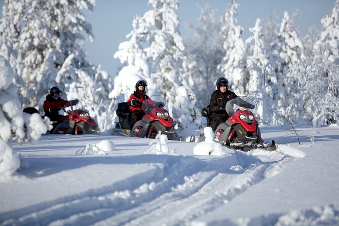 Snowmobile Safari 2h - Leaving Rovaniemi for the frozen river