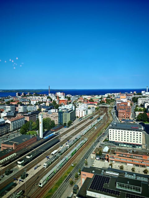 Tampere Panoramic Tour - Walking through Tamperes natural side
