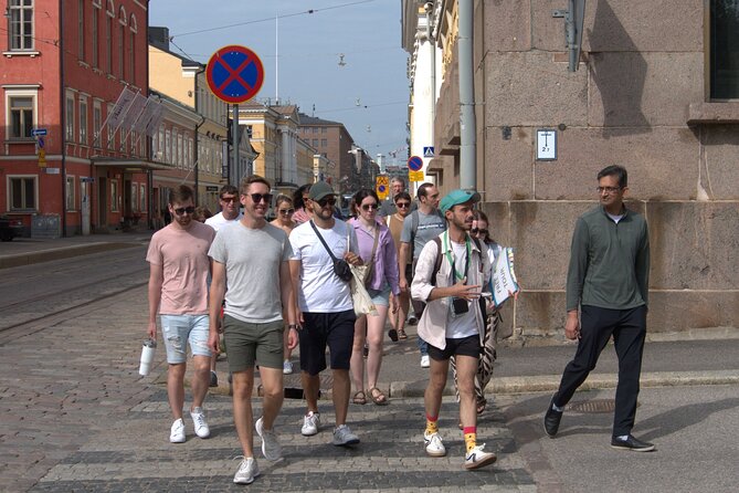 The 1st Helsinki Free Tour - Since 2016 - Market Square, food, and the harbor