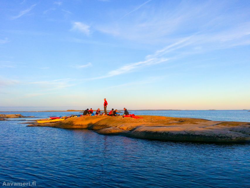Turku Archipelago: Sea Kayaking Day Tour - What the $141 price includes