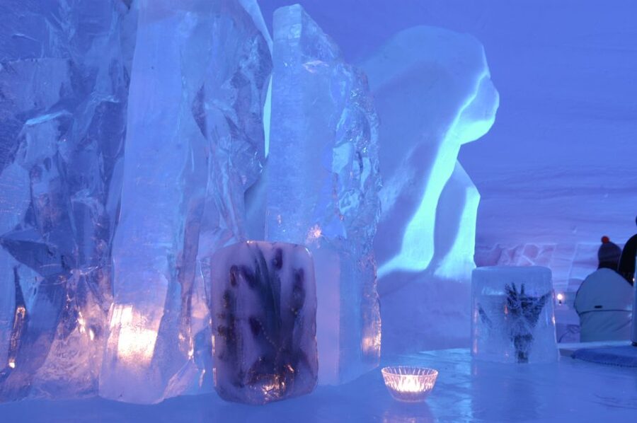 Ylläs: Snowmobile Tour to Arctic Snow Village & Snack - Key points to know before you book